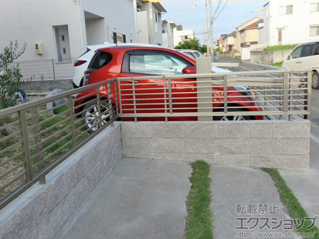 愛知県豊橋市ののフェンス・柵 カムフィX 1型 フリー支柱タイプ 施工例