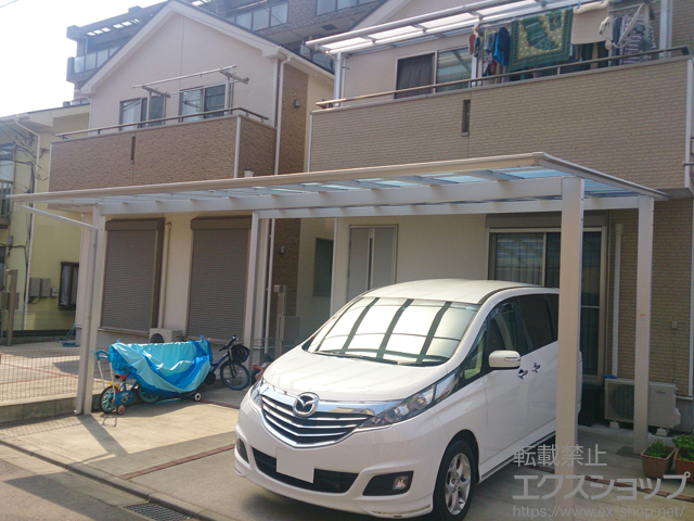 神奈川県相模原市のLIXIL リクシル（トステム）のカーポート ネスカF (フラットスタイル) ワイド 積雪〜20cm対応 施工例