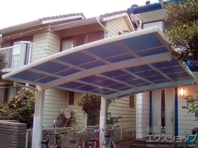 東京都豊中市のValue Selectのカーポート レイナポートグラン 積雪〜20cm対応+着脱式サポート 標準・ハイルーフ兼用 2本入り×1セット 施工例