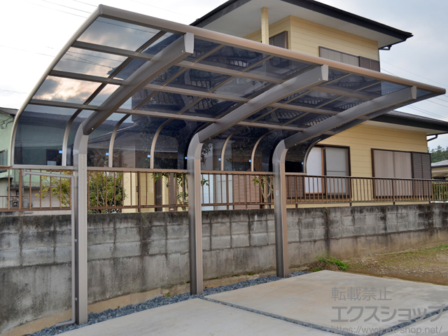 栃木県那須塩原市のLIXIL リクシル（トステム）のカーポート テールポートシグマIII 1500 積雪〜50cm対応 施工例