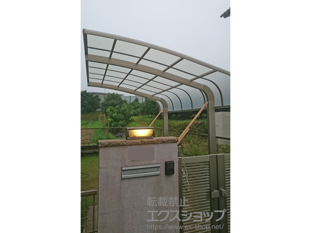 愛知県東海市のLIXIL リクシル（トステム）のカーポート テールポートシグマIII 積雪〜20cm対応 施工例