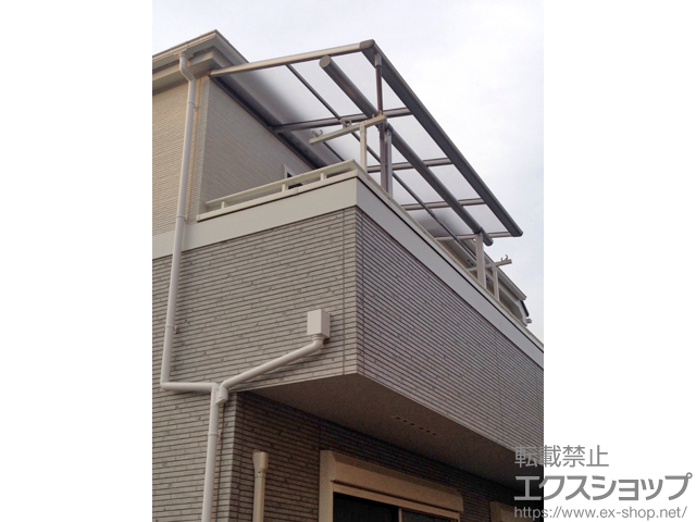 千葉県松戸市ののバルコニー・ベランダ屋根 プレシオステラス F型 屋根タイプ 単体 積雪〜20cm対応＋吊り下げ式物干し 施工例