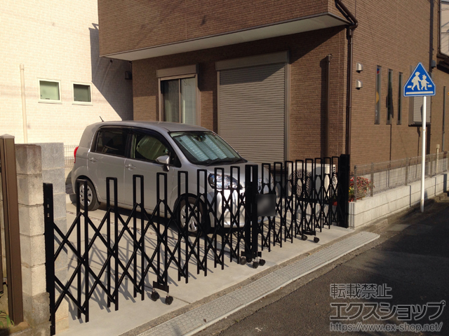 埼玉県川越市ののカーゲート トリップゲート RB型 ノンレール 両開き 54W(27S+27M) 施工例