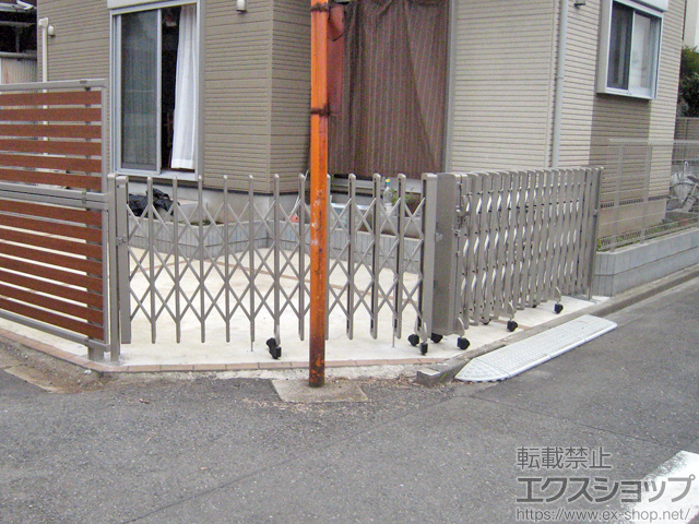 東京都狛江市ののカーゲート レイオス1型 角地セット ノンレール 両開き 26Ｔ＋34ＷＪ 施工例