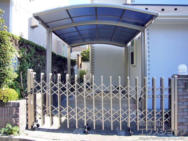 千葉県千葉市のLIXIL リクシル（トステム）のカーポート カルエードシグマIII 積雪〜20cm対応 施工例