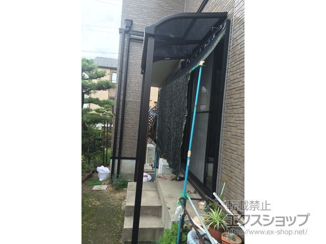 愛知県名古屋市ののテラス屋根 プレシオステラス R型 テラスタイプ 単体 積雪〜20cm対応 施工例