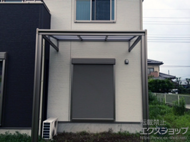 栃木県小山市ののテラス屋根 フィリアII テラスタイプ 積雪~20cm対応 施工例