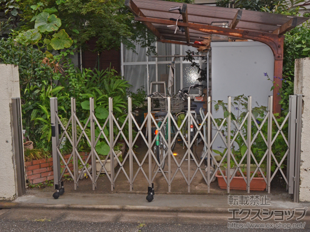 東京都狛江市ののカーゲート トリップゲート RA型 ノンレール 片開き 施工例