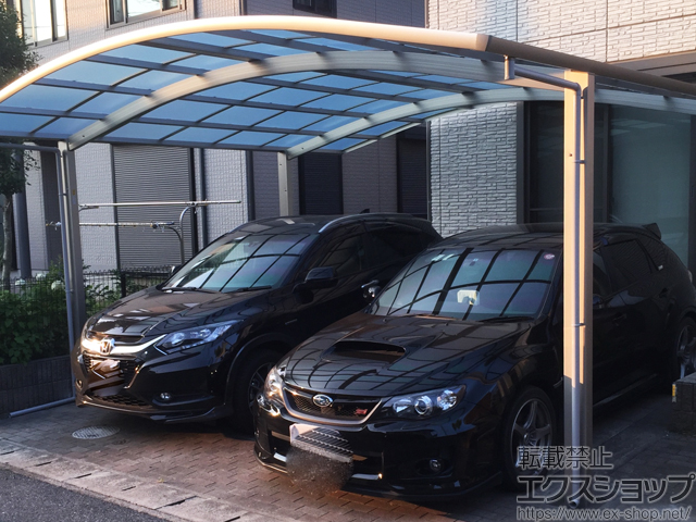 千葉県富里市ののカーポート レイナツインポートグラン　積雪〜20cm対応＋レイナツインポートグラン 屋根ふき材補強部品 2セット 施工例