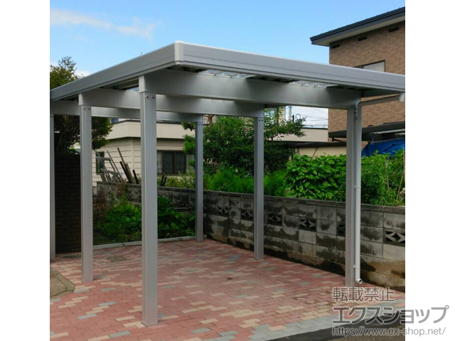 北海道札幌市のLIXIL リクシル（トステム）のカーポート テリオスポートIII 4500 角柱6本仕様 積雪〜150cm対応 施工例