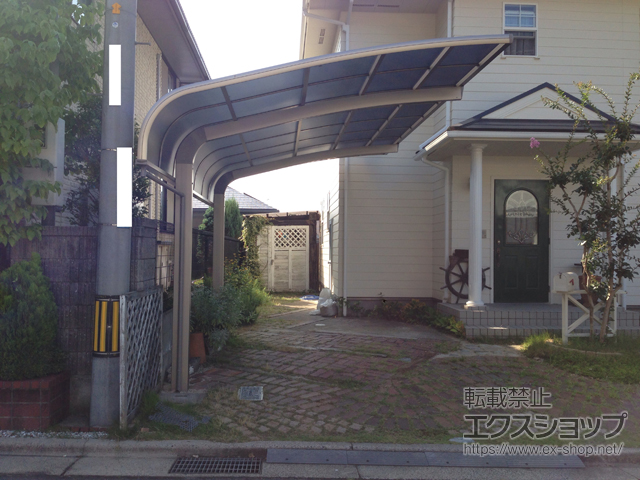 広島県呉市のLIXIL リクシル（トステム）のカーポート テールポートシグマIII 積雪〜20cm対応 施工例