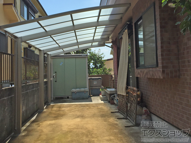 神奈川県中郡二宮町ののカーポート ネスカR (ラウンドスタイル) 延長 積雪〜20cm対応 施工例