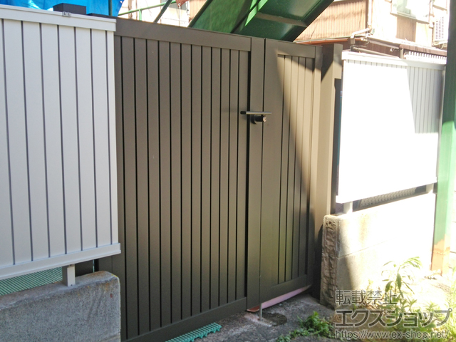 東京都大田区のの門扉 プレスタ門扉 6型 たて目隠し 両開き親子 柱使用 施工例