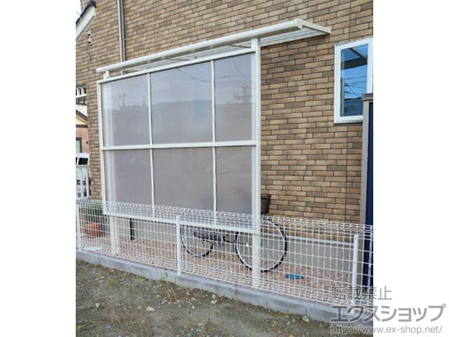 宮城県仙台市のLIXIL リクシル（トステム）のテラス屋根 ライザーテラスII F型 テラスタイプ 単体 積雪〜20cm対応+屋根材ホルダー※1列分+前面スクリーン+前面スクリーン 1段追加用部材+ 施工例