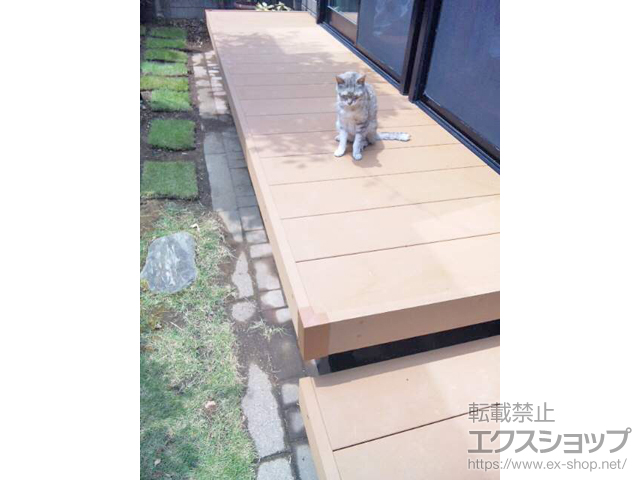 埼玉県春日部市ののウッドデッキ リウッドデッキ 200+リウッドデッキ用 段床 1段 片側面タイプ 施工例