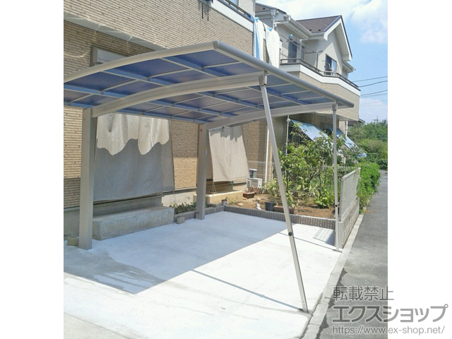 神奈川県横浜市ののカーポート プレシオスポート 積雪〜20cm対応+着脱式補助柱 標準・ハイルーフ兼用 2本入り×1セット 施工例