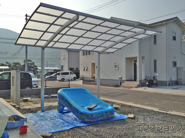 和歌山県和歌山市のLIXIL リクシル（トステム）のカーポート フーゴR (ラウンドスタイル) 積雪〜20cm対応 施工例