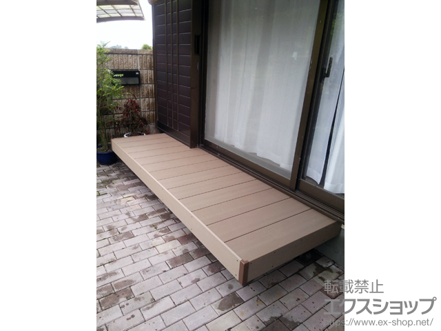 兵庫県赤穂郡上郡町のLIXIL リクシル（トステム）のウッドデッキ レストステージ 幕板納まり 施工例