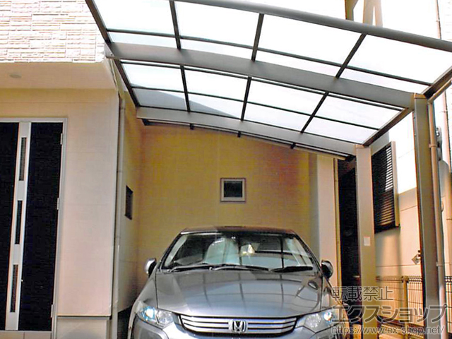 大阪府八尾市ののカーポート ネスカR (ラウンドスタイル) 積雪〜20cm対応 施工例