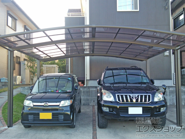 佐賀県鳥栖市ののカーポート ネスカR (ラウンドスタイル) ワイド 積雪〜20cm対応 施工例