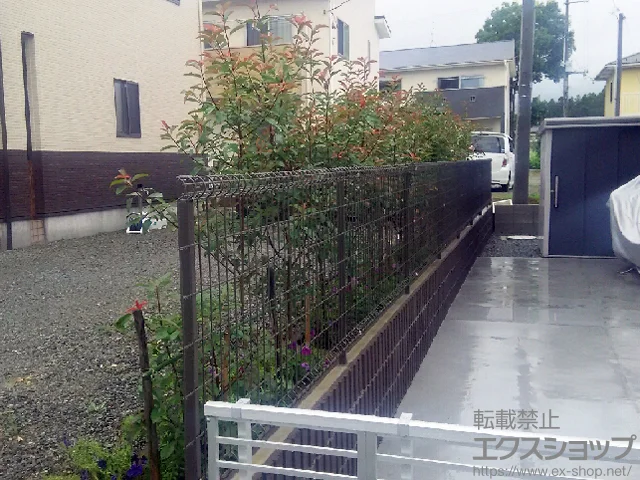 ���������n�s��LIXIL ���N�V��(TOEX)�̃t�F���X�E��E�� �n�C�O���b�h�t�F���XUF8�^ �t���[�|�[���^�C�v �{�H��