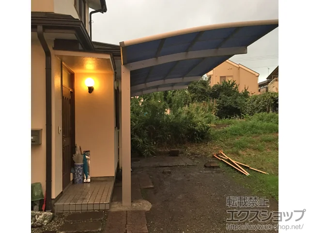 東京都東大和市のYKKAPのカーポート レイナポートグラン 延長　積雪～20cm対応 施工例