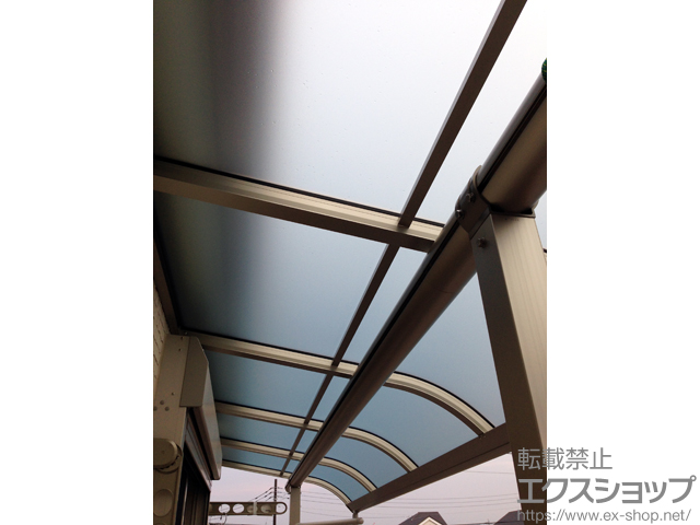 東京都清瀬市ののバルコニー・ベランダ屋根 ヴェクターテラス R型 屋根タイプ 連棟 積雪〜20cm対応 施工例