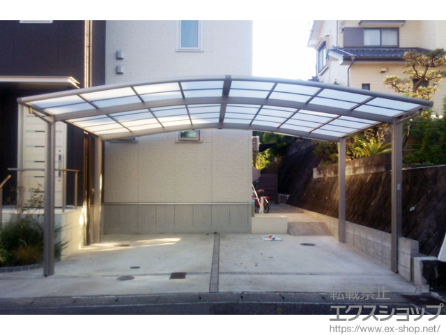 宮崎県宮崎市ののカーポート ネスカR (ラウンドスタイル) ワイド 積雪〜20cm対応 施工例