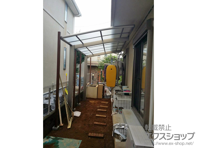 神奈川県川崎市ののカーポート ネスカR (ラウンドスタイル) 積雪〜20cm対応 施工例