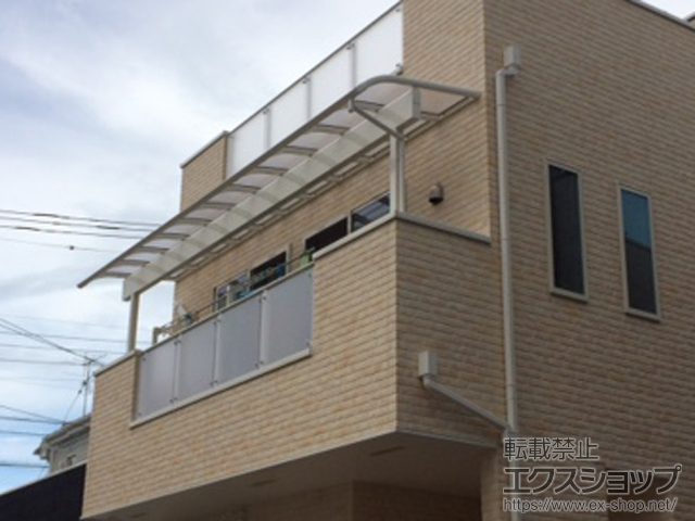 神奈川県座間市ののバルコニー・ベランダ屋根 ヴェクターテラス R型 1500 屋根タイプ 張り出しあり 単体 積雪〜50cm対応 施工例