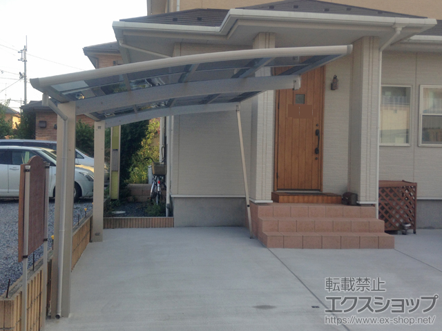 茨城県古河市ののカーポート プレシオスポート 積雪〜20cm対応＋着脱式補助柱 施工例