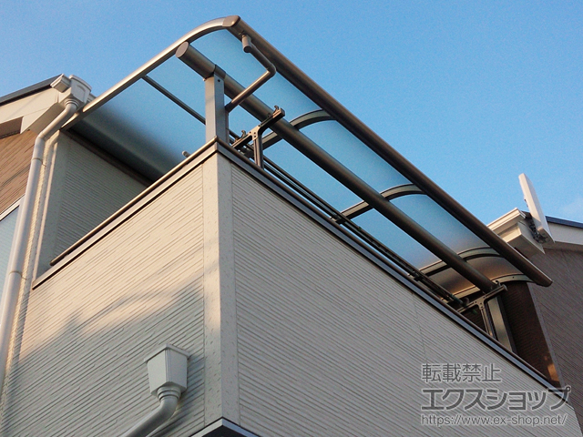 東京都清瀬市ののバルコニー・ベランダ屋根 ヴェクターテラス R型 屋根タイプ 単体 積雪〜20cm対応 施工例