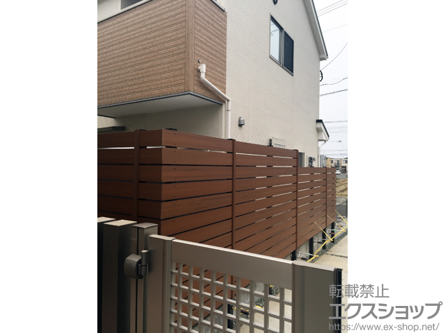 福岡県福岡市ののフェンス・柵 マイティウッド 幅120mm/9〜12段/隙間10mm 固定柱施工 施工例