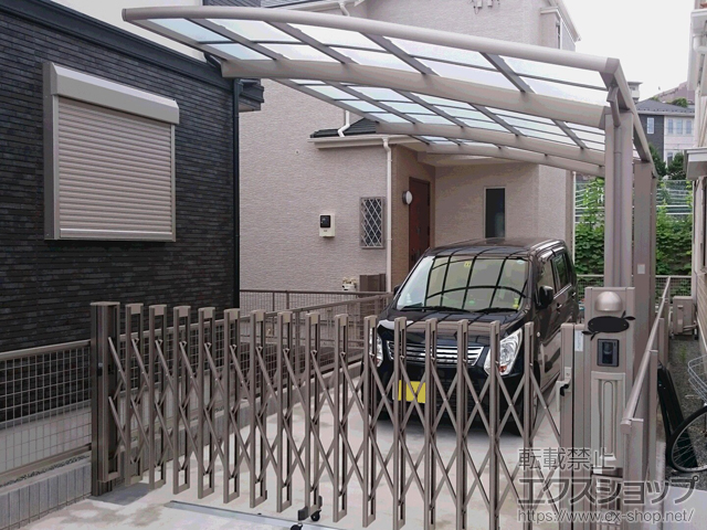 神奈川県横浜市ののカーゲート、カーポート ネスカR (ラウンドスタイル) 延長 積雪〜20cm対応 施工例