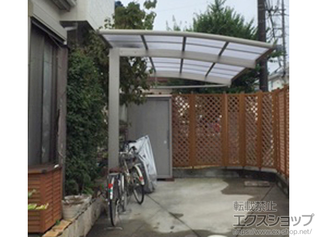 神奈川県相模原市ののカーポート レイナポートREグラン 前下がり 積雪〜20cm対応 施工例