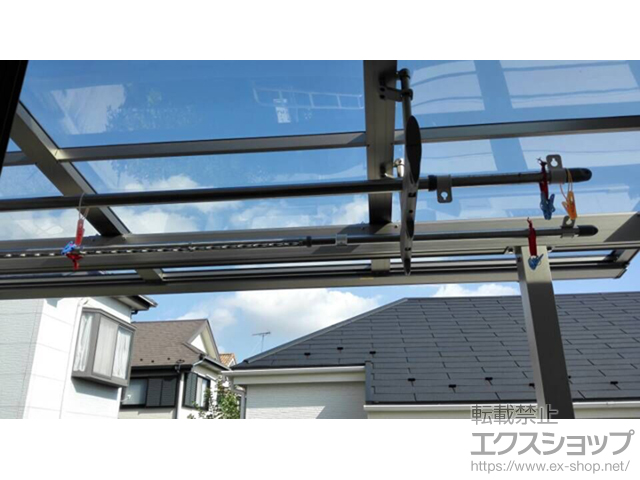 神奈川県川崎市のLIXIL リクシル（トステム）のバルコニー・ベランダ屋根 パワーアルファ F型 屋根タイプ 単体 積雪〜30cm対応 施工例