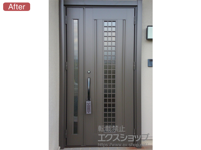 三重県伊勢市のLIXIL リクシル（トステム）の玄関ドア リシェントII アルミ仕様 親子仕様(ランマ無)R C20型 施工例