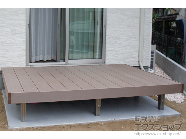 広島県広島市のLIXIL リクシル（トステム）のウッドデッキ レストステージ 幕板納まり 施工例