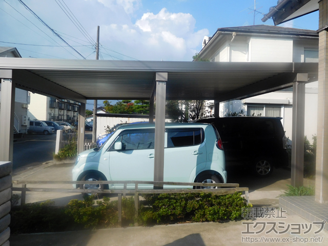 山形県鶴岡市のLIXIL リクシル（トステム）のカーポート テリオスポートIII 3000 2台用 奥行延長 角柱6本仕様 積雪〜100cm対応 施工例