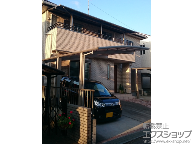 千葉県印旛郡酒々井町のLIXIL リクシル（トステム）のバルコニー・ベランダ屋根 ライザーテラスII F型 屋根タイプ 連棟 積雪〜20cm対応 施工例