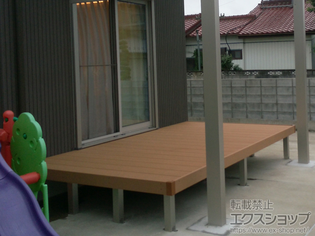 茨城県つくばみらい市ののウッドデッキ リウッドデッキ 200 施工例