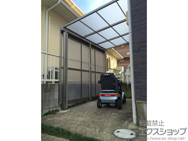 愛知県刈谷市のLIXIL リクシル（トステム）のテラス屋根 ライザーテラスII F型 テラスタイプ 単体 積雪〜20cm対応＋前面スクリーン 施工例