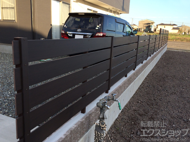 静岡県富士市ののフェンス・柵 モクプラボード すき間20mm 施工例