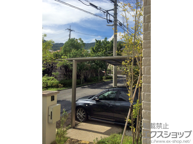 広島県広島市ののカーポート ネスカR (ラウンドスタイル) ワイド 積雪〜20cm対応 施工例