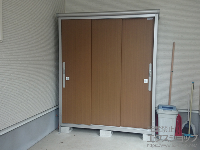 埼玉県草加市のの物置・屋外倉庫 エスモ 一般型（ESD-1605AGL　WB） 施工例