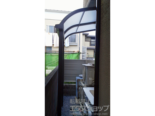 東京都杉並区のLIXIL リクシル（トステム）のテラス屋根 ライザーテラスII R型 テラスタイプ 単体 積雪〜20cm対応 施工例