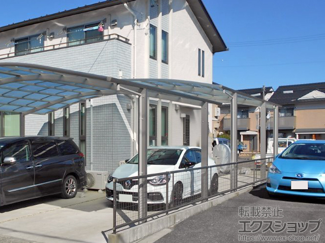 岐阜県岐阜市ののカーポート レイナポートグラン 延長　積雪〜20cm対応＋着脱式サポート ハイロング用 2本入り×1セット/1本入り×1セット 施工例