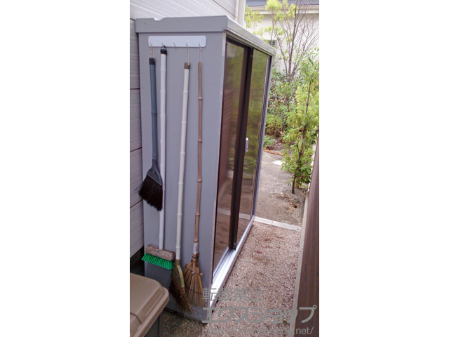 福岡県福岡市のの物置・屋外倉庫 シンプリー 一般型（MJX-134DP TB） 施工例