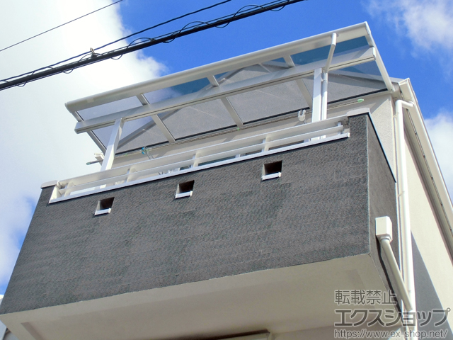 東京都杉並区のLIXIL リクシル（トステム）のバルコニー・ベランダ屋根 パワーアルファ F型 1500 屋根タイプ 単体 積雪〜50cm対応 施工例