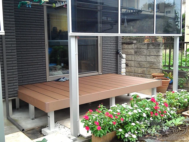 �Ȗ،��^���s�̎O���A���~�̃E�b�h�f�b�L �ЂƂƖ�2 �{�H��